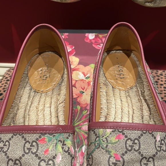 Gucci espadrilles size 36 - Picture 4 of 7
